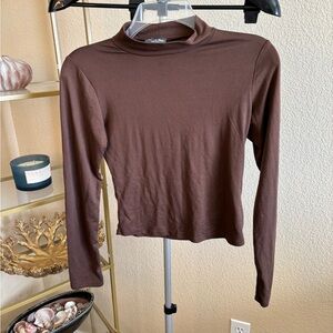 Olivia Rae New York Brown Mock Neck Crop Top Long Sleeve XS